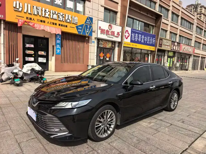 Toyota Camry, 2019