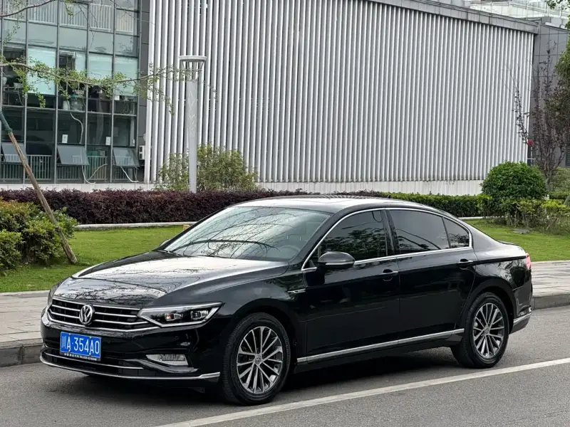 Volkswagen Magotan, 2020
