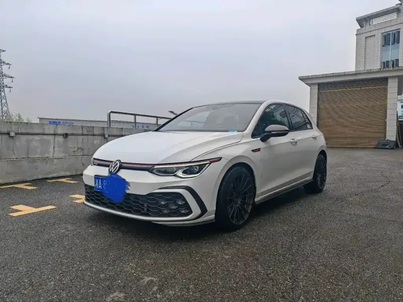 Volkswagen Golf GTI, 2023