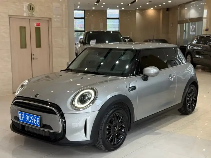 MINI Mini, 2023