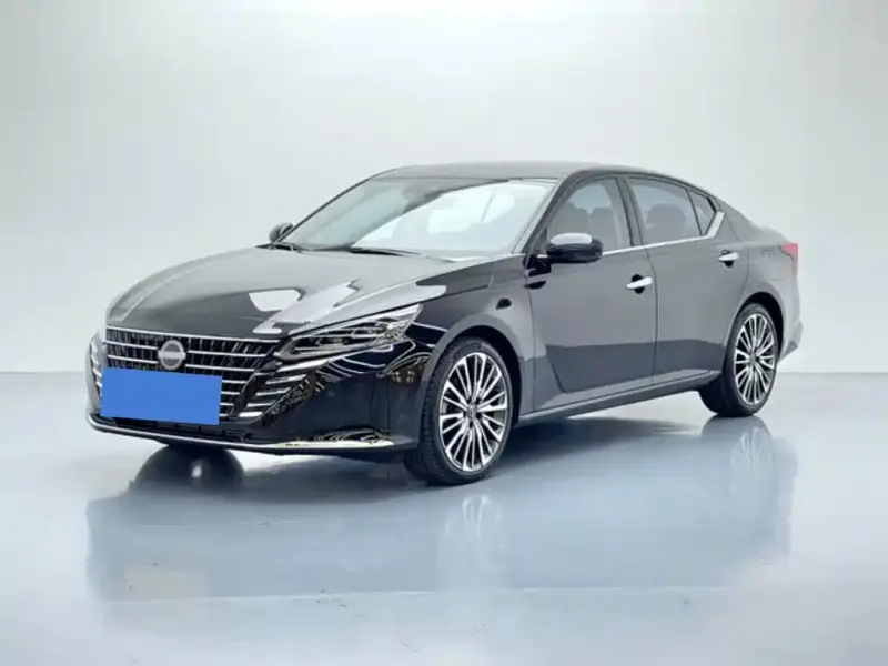 Nissan Teana, 2025