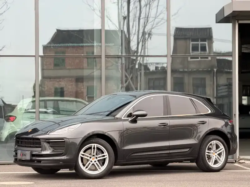 Porsche Macan, 2024