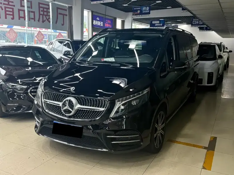 Mercedes-Benz V-Class, 2024
