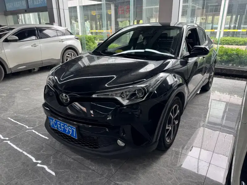 Toyota C-HR, 2021