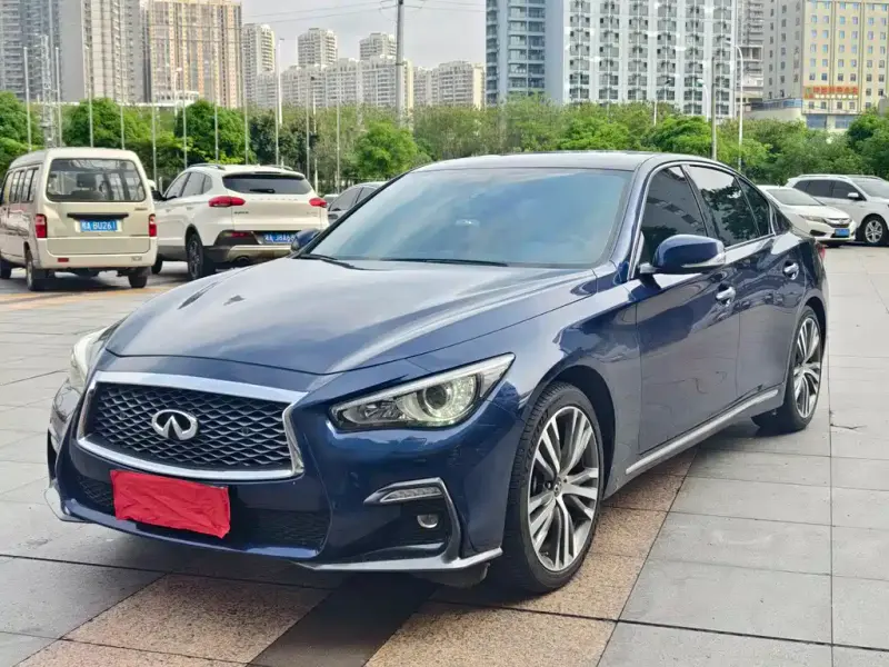 Infiniti Q50L, 2023