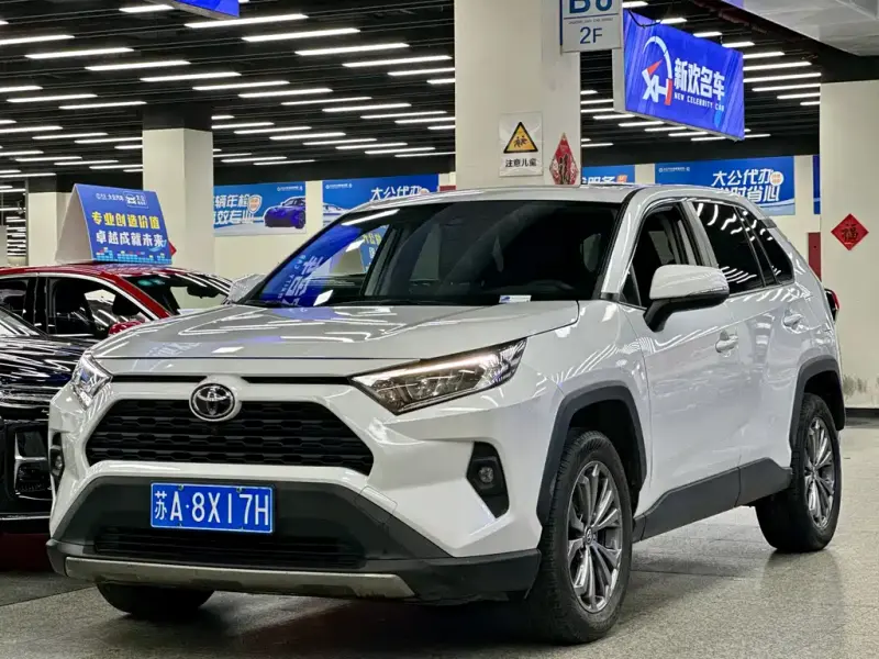 Toyota RAV4, 2024