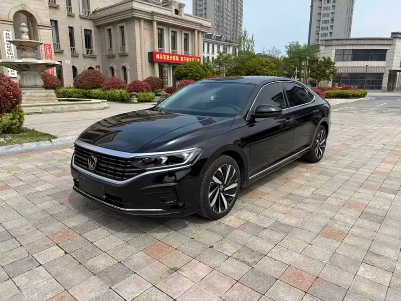 Volkswagen Passat, 2023
