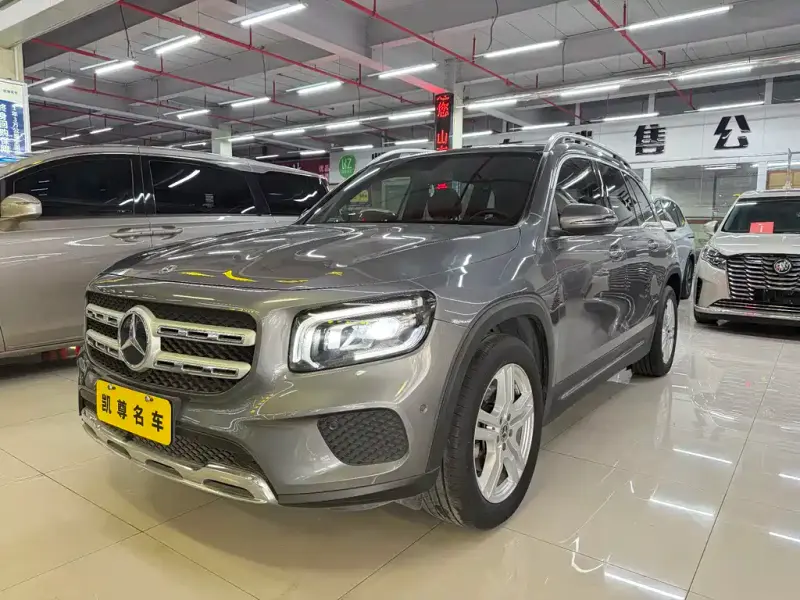 Mercedes-Benz GLB, 2020