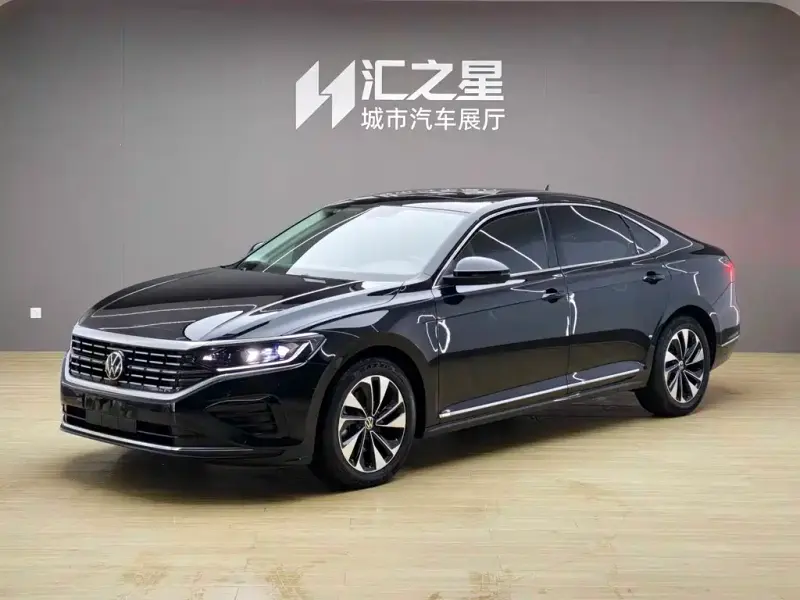 Volkswagen Passat, 2023