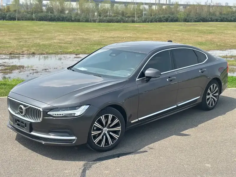 Volvo S90, 2021
