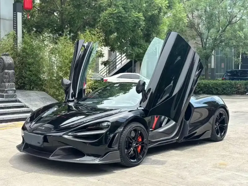 McLaren 720S, 2020