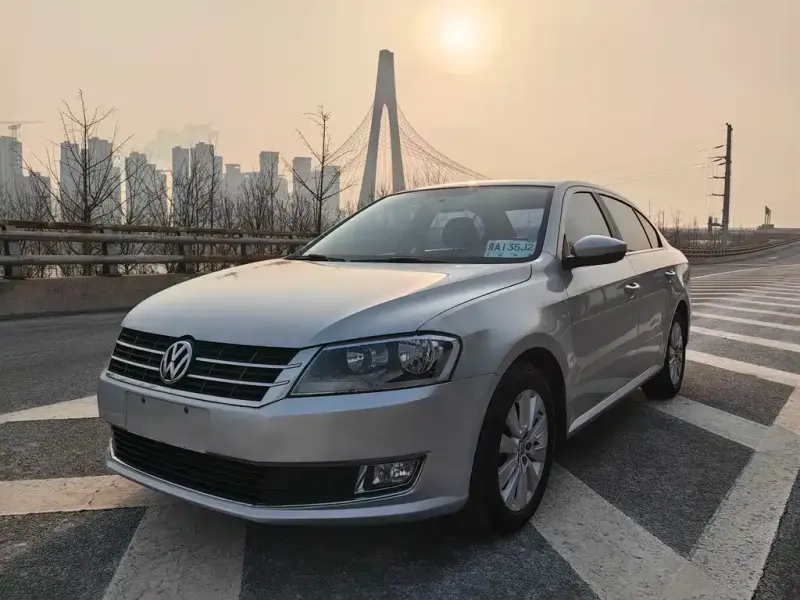 Volkswagen Lavida, 2013