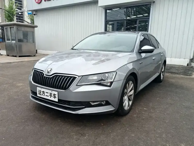 Skoda Superb, 2016