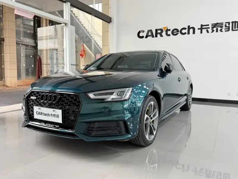 Audi A4L, 2017