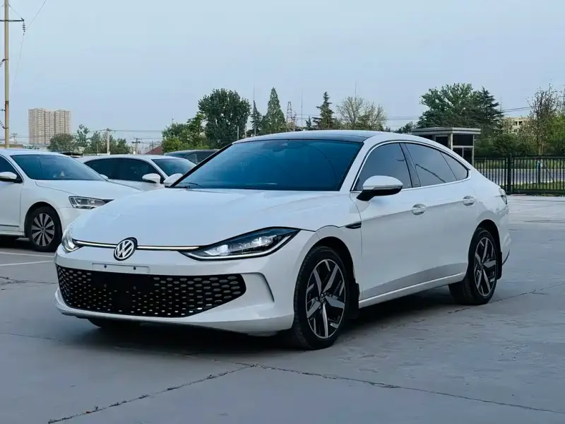 Volkswagen Lamando, 2023