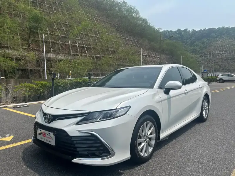 Toyota Camry, 2022