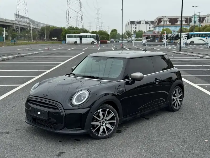MINI Mini, 2021