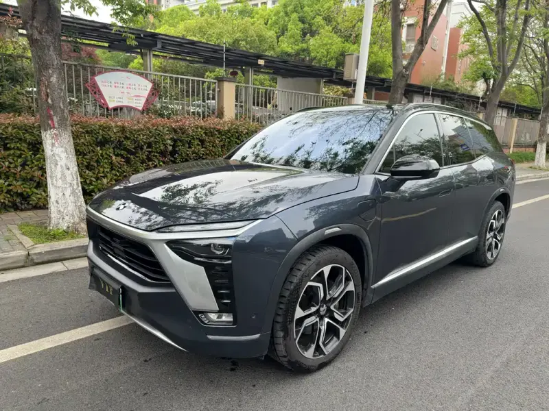 NIO ES8, 2022