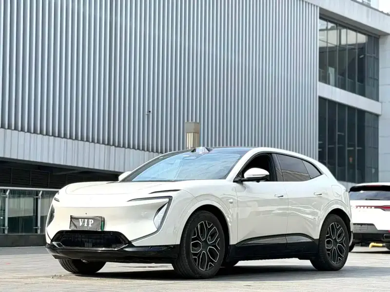 Avatr 07, 2025