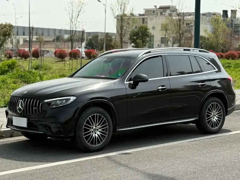 Mercedes-Benz GLC, 2025
