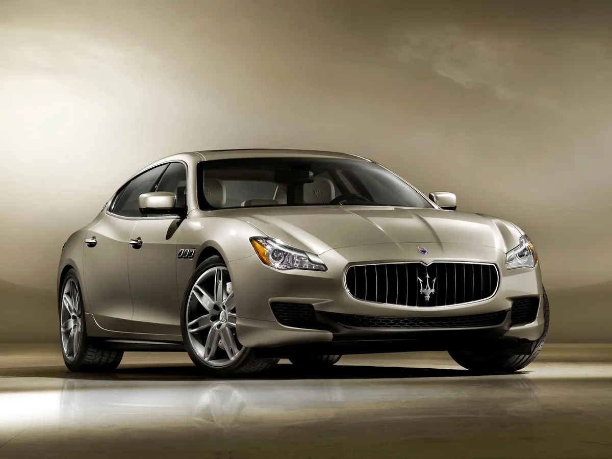 Maserati Quattroporte — фото модели