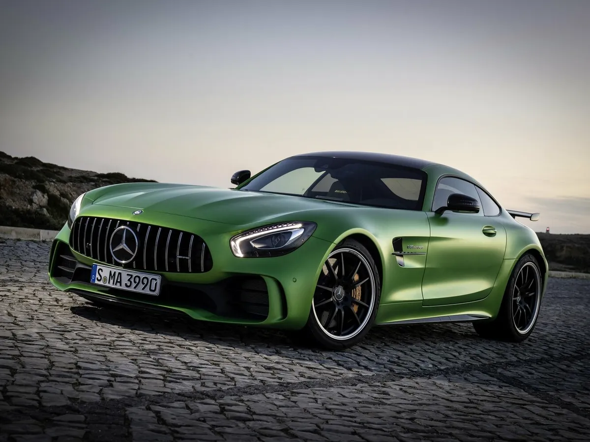 Mercedes-Benz AMG GT — фото модели