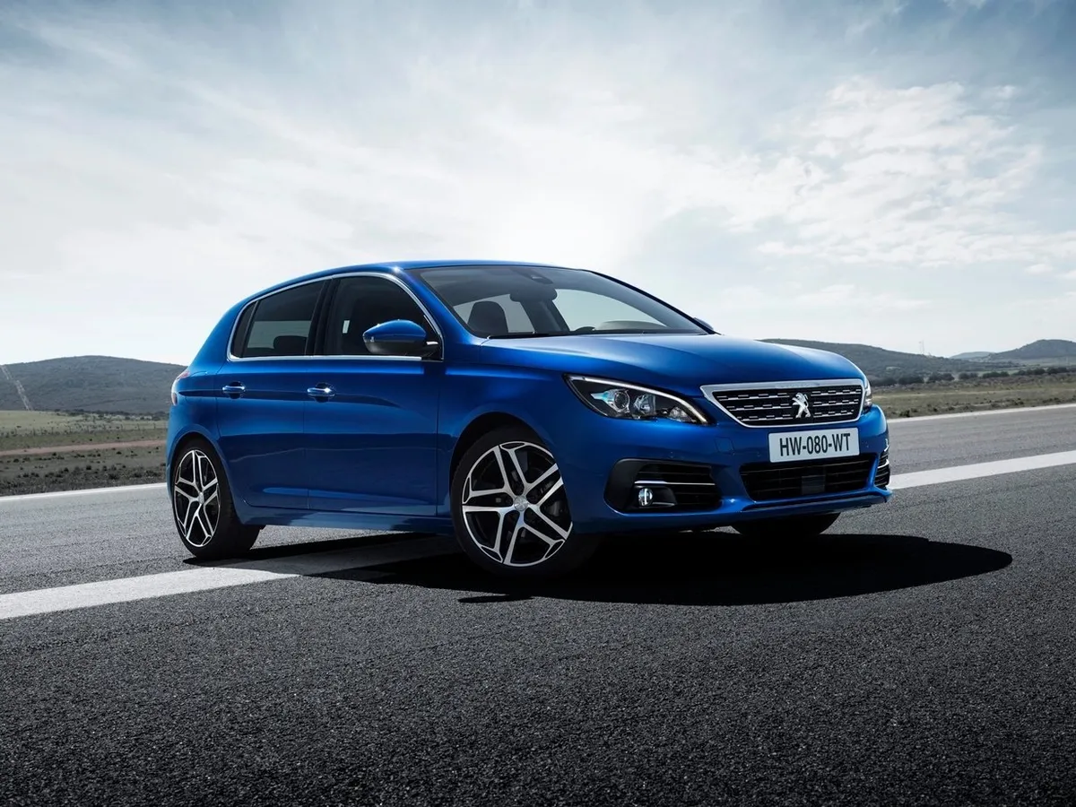 Peugeot 308 — фото модели