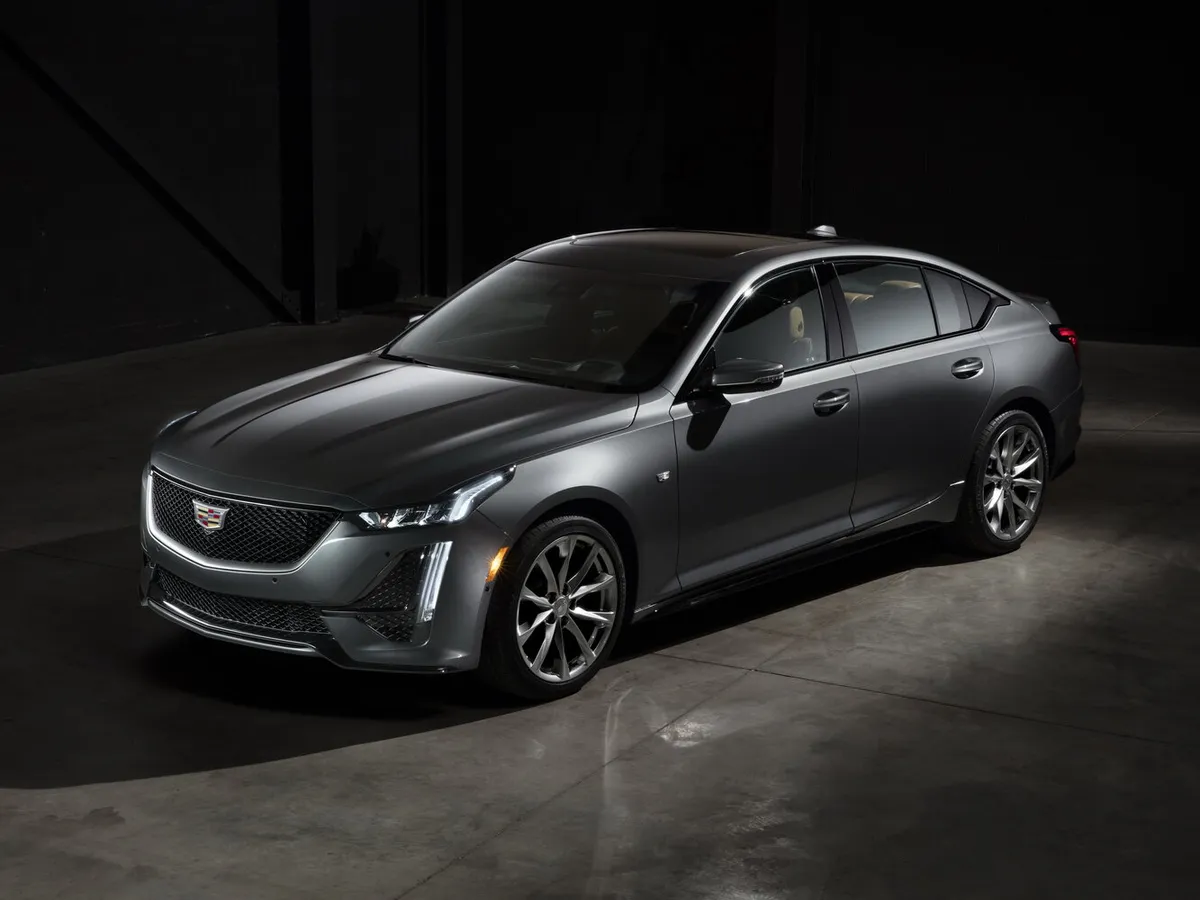 Cadillac CT5 — фото модели