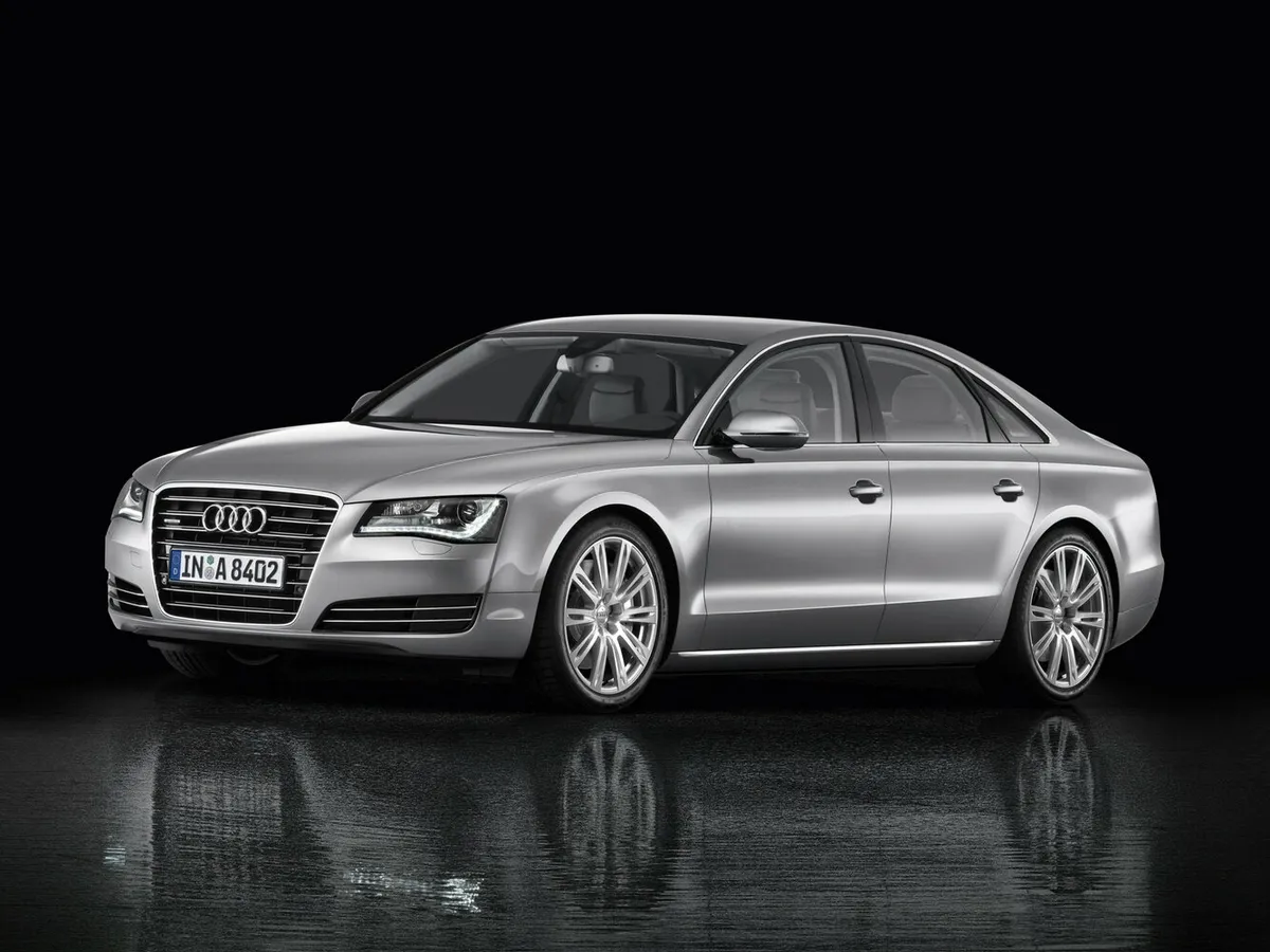 Audi A8 — фото модели